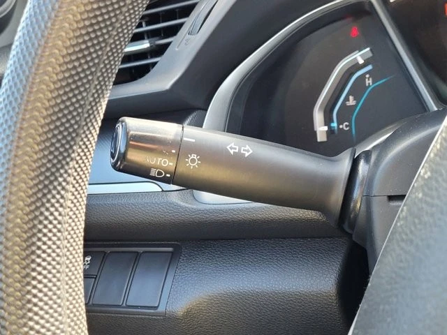 2018 Honda Civic 10th Gen - Image 22 of 27