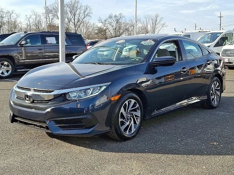 2018 Honda Civic 10th Gen - Image 4 of 12