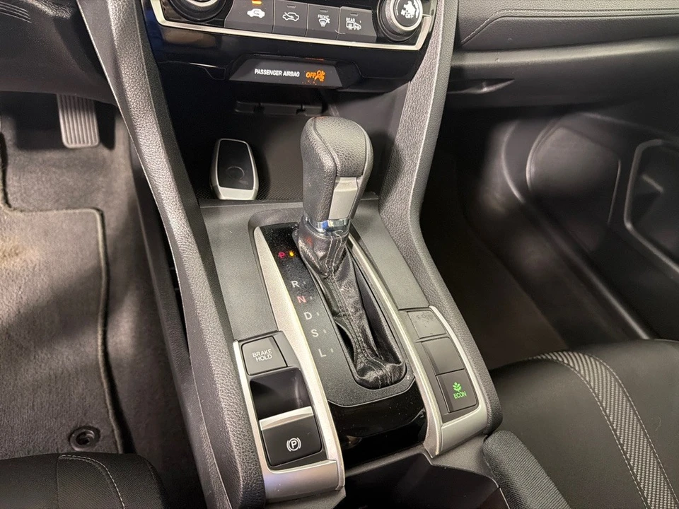 2018 Honda Civic 10th Gen - Image 18 of 26