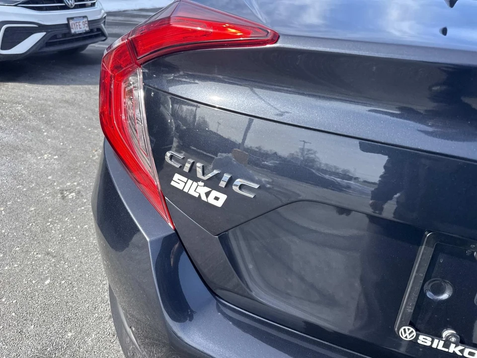 2018 Honda Civic 10th Gen - Image 5 of 21