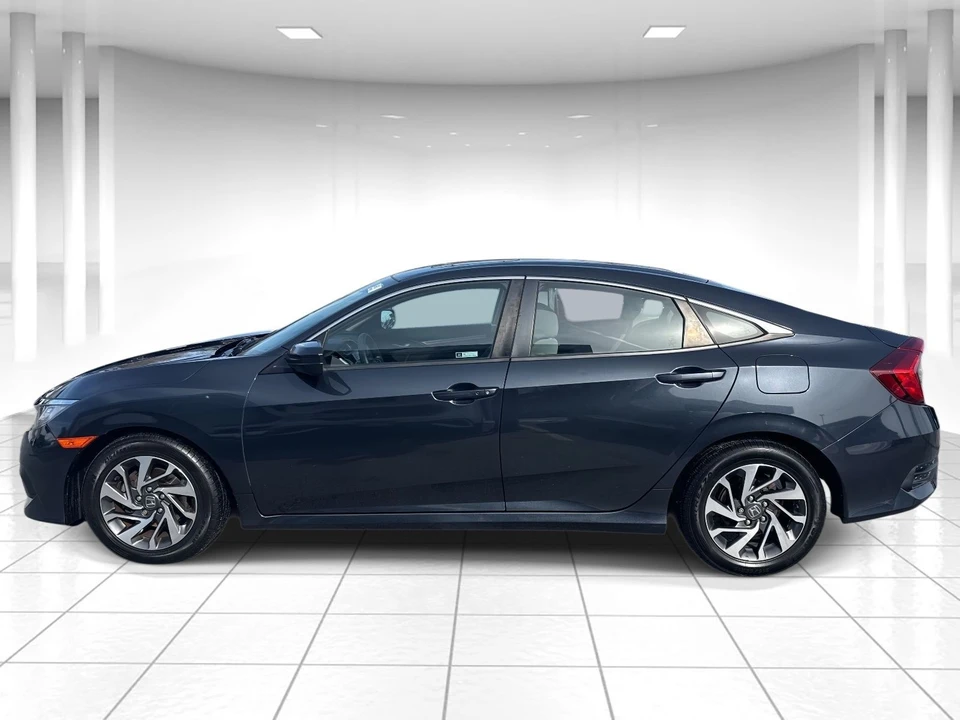 2018 Honda Civic 10th Gen - Image 8 of 21