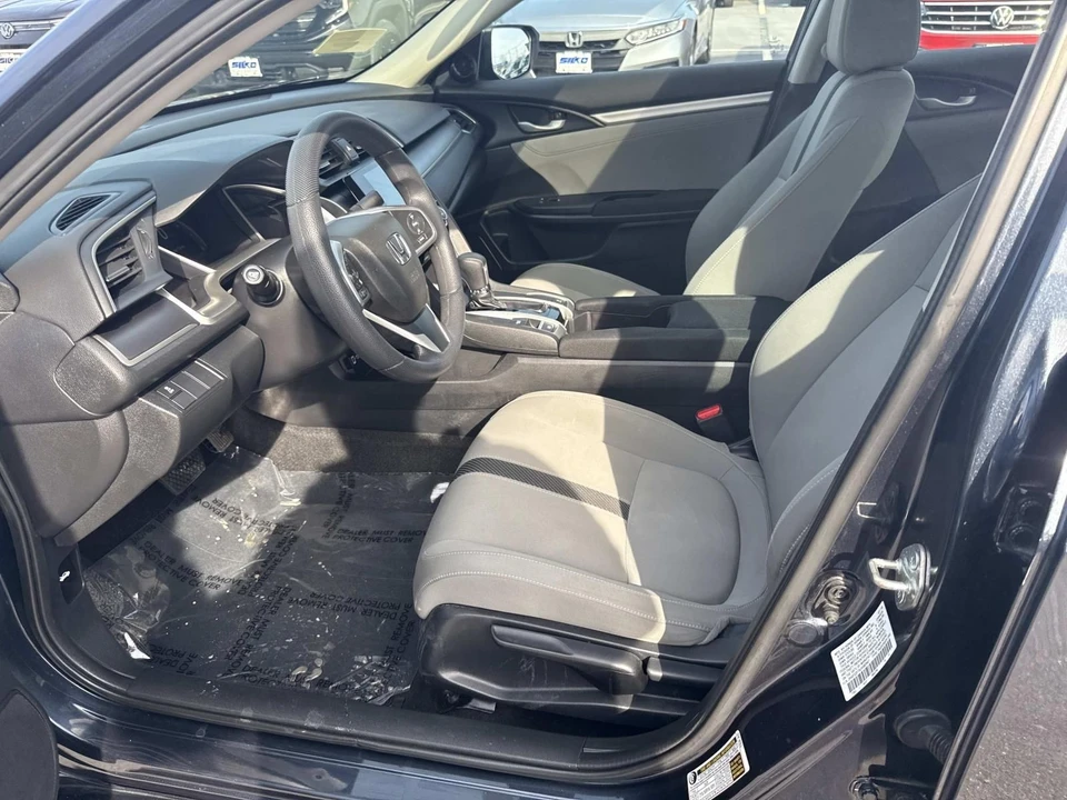 2018 Honda Civic 10th Gen - Image 18 of 21