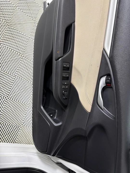 2018 Honda Civic 10th Gen - Image 9 of 25