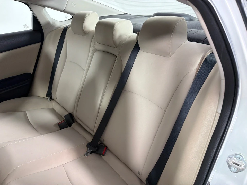 2018 Honda Civic 10th Gen - Image 19 of 25