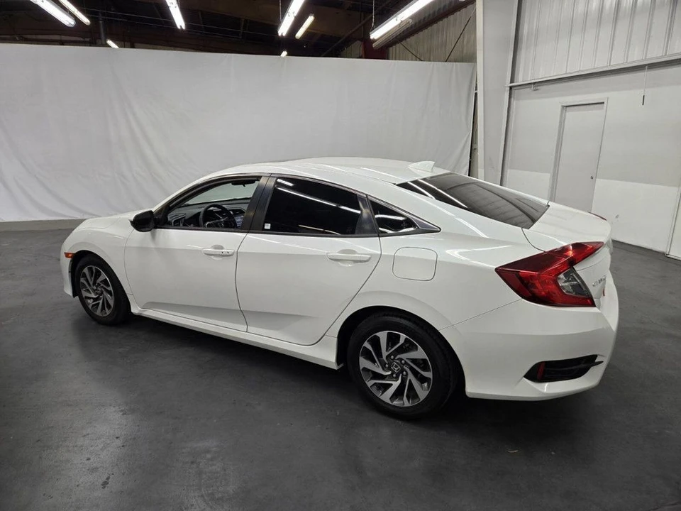2018 Honda Civic 10th Gen - Image 2 of 12