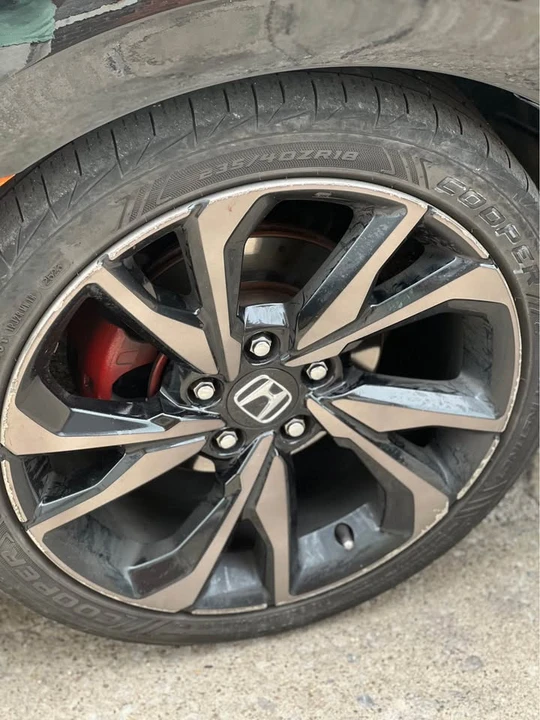 2018 Honda Civic 10th Gen - Image 7 of 9
