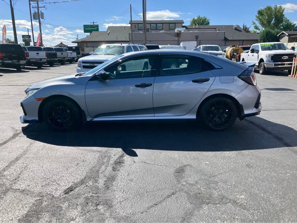 2018 Honda Civic 10th Gen - Image 4 of 14