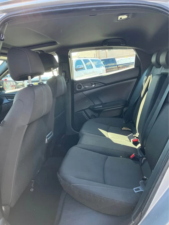 2018 Honda Civic 10th Gen - Image 12 of 14