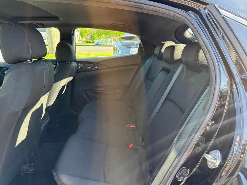 2018 Honda Civic 10th Gen - Image 12 of 19