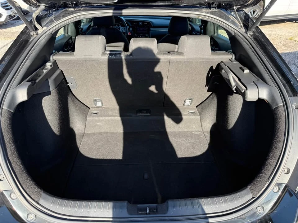 2018 Honda Civic 10th Gen - Image 5 of 19