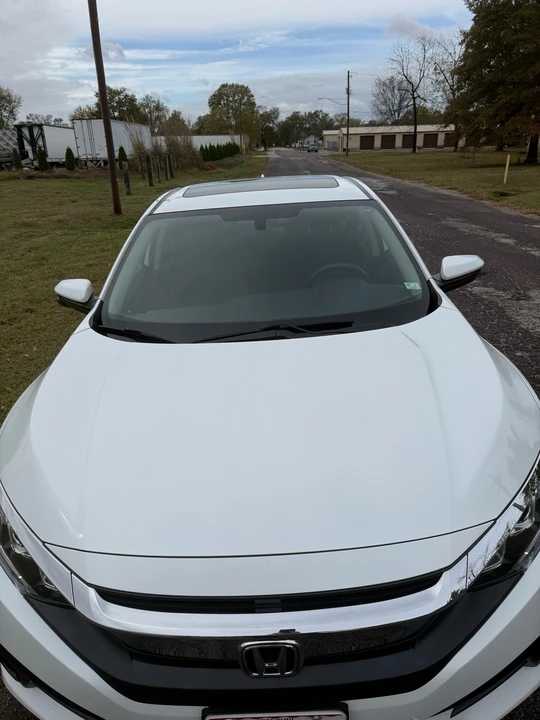 2018 Honda Civic 10th Gen - Image 3 of 13