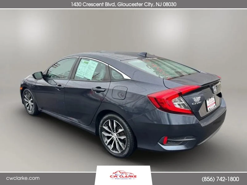 2018 Honda Civic 10th Gen - Image 8 of 12