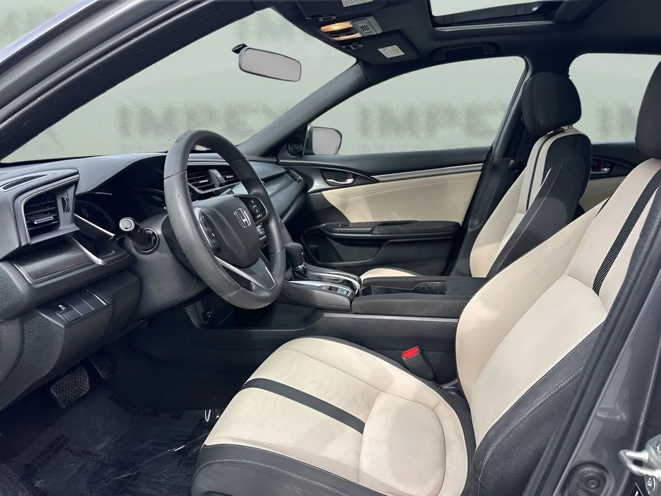 2018 Honda Civic 10th Gen - Image 9 of 12
