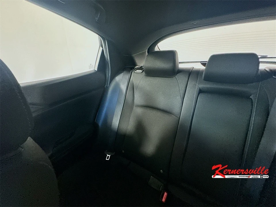 2018 Honda Civic 10th Gen - Image 12 of 21