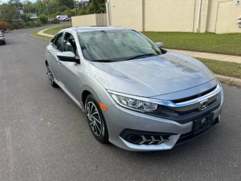 2018 Honda Civic 10th Gen - Image 3 of 13