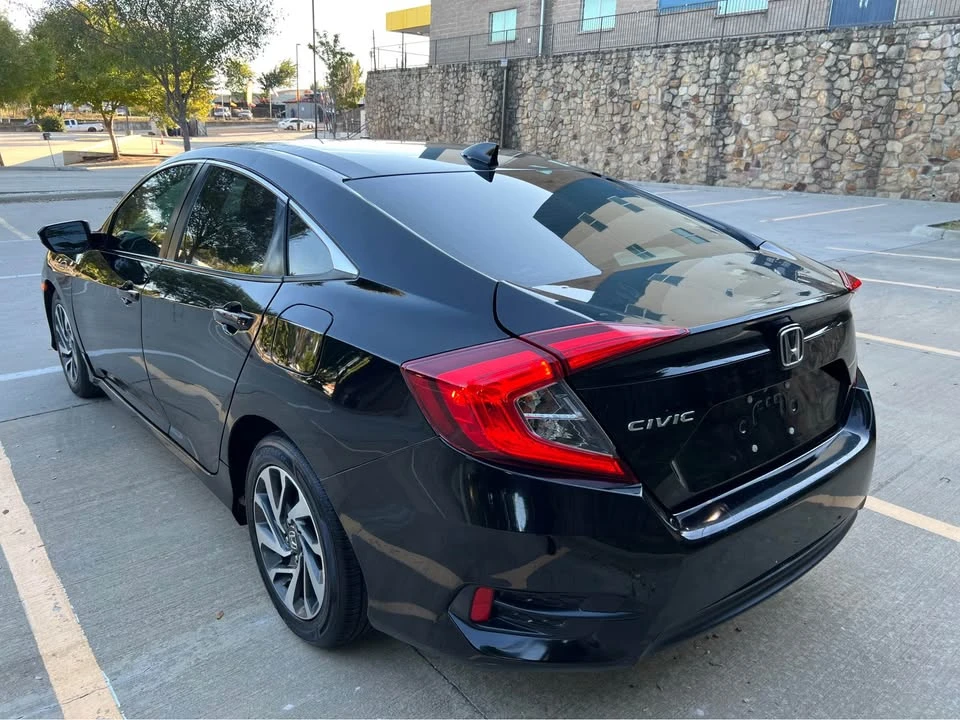 2018 Honda Civic 10th Gen - Image 4 of 20