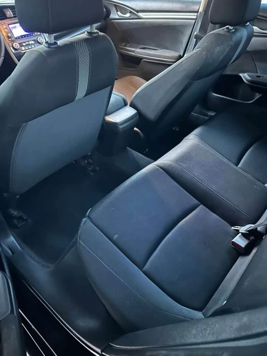 2018 Honda Civic 10th Gen - Image 14 of 16