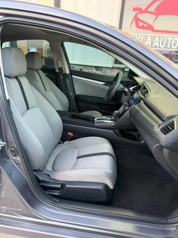 2018 Honda Civic 10th Gen - Image 12 of 26