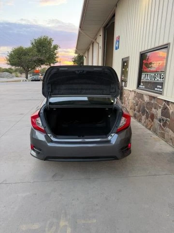 2018 Honda Civic 10th Gen - Image 15 of 26