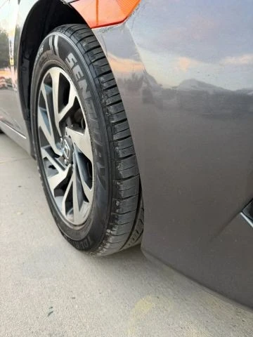 2018 Honda Civic 10th Gen - Image 24 of 26