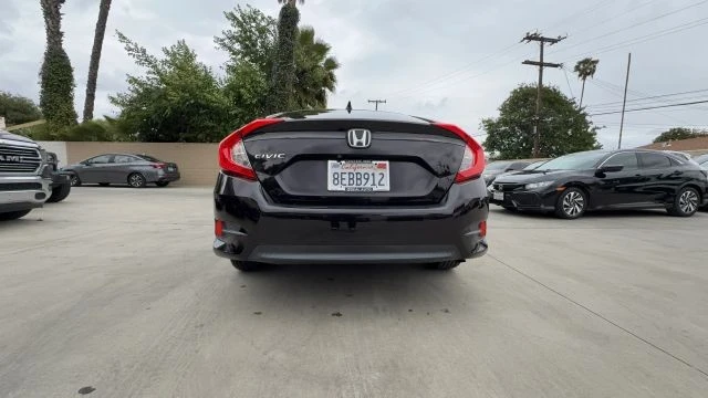 2018 Honda Civic 10th Gen - Image 21 of 31