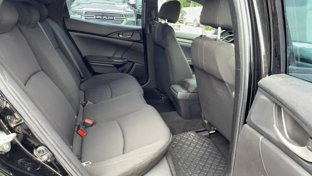 2018 Honda Civic 10th Gen - Image 15 of 31