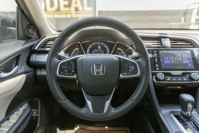 2018 Honda Civic 10th Gen - Image 24 of 31