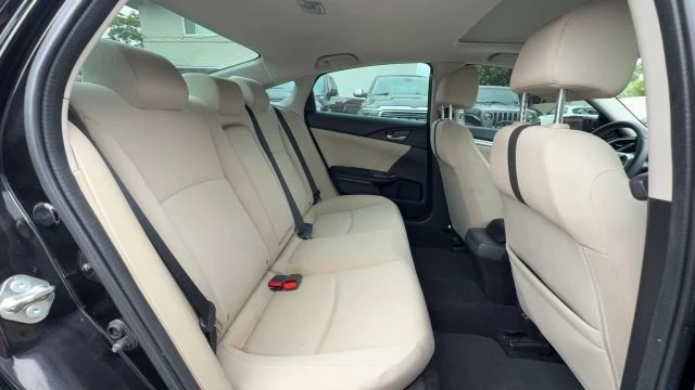 2018 Honda Civic 10th Gen - Image 31 of 31