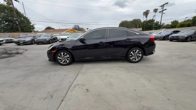 2018 Honda Civic 10th Gen - Image 19 of 31