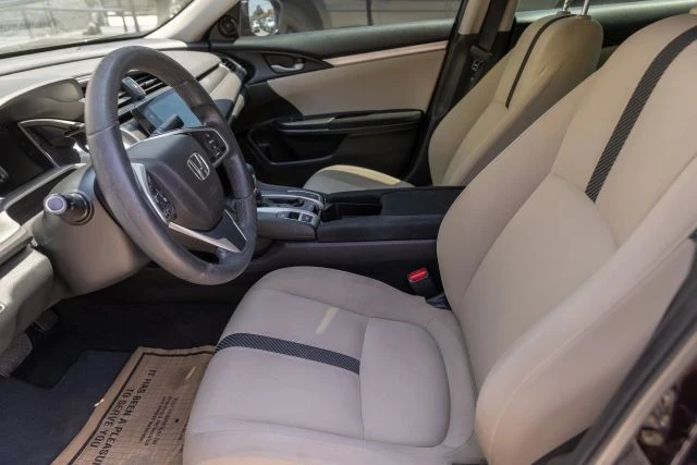 2018 Honda Civic 10th Gen - Image 19 of 31