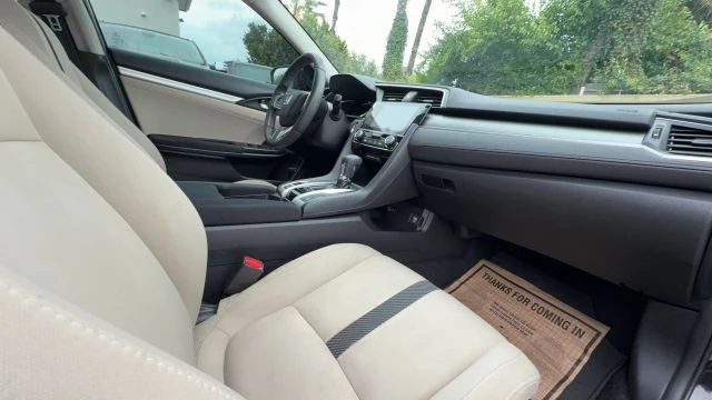 2018 Honda Civic 10th Gen - Image 30 of 31