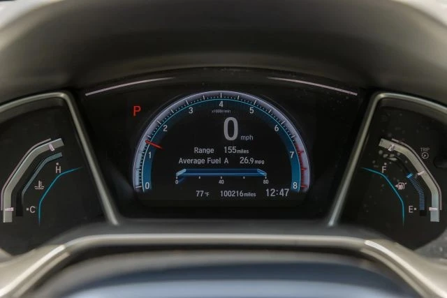 2018 Honda Civic 10th Gen - Image 15 of 31