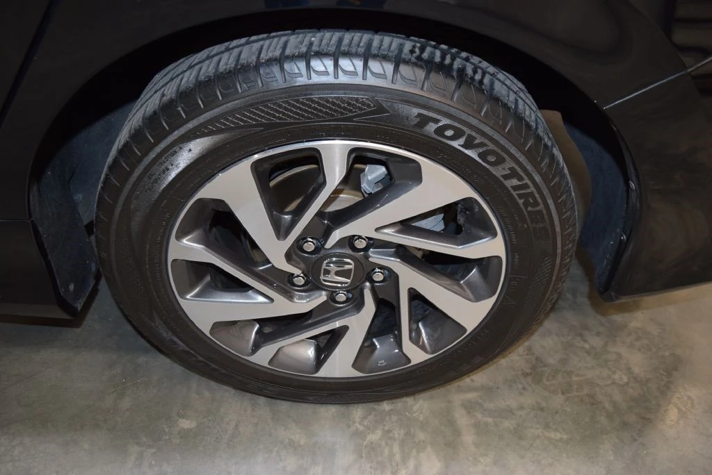 2018 Honda Civic 10th Gen - Image 12 of 12