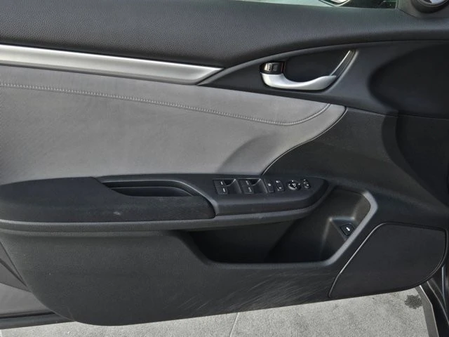 2018 Honda Civic 10th Gen - Image 7 of 12