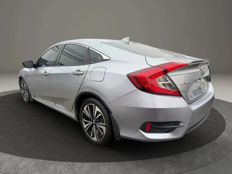 2018 Honda Civic 10th Gen - Image 7 of 12