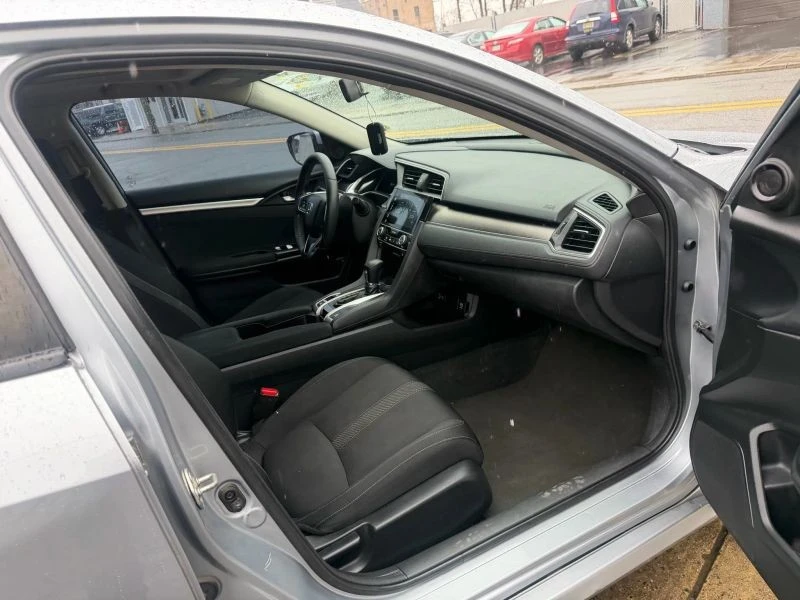 2018 Honda Civic 10th Gen - Image 12 of 12