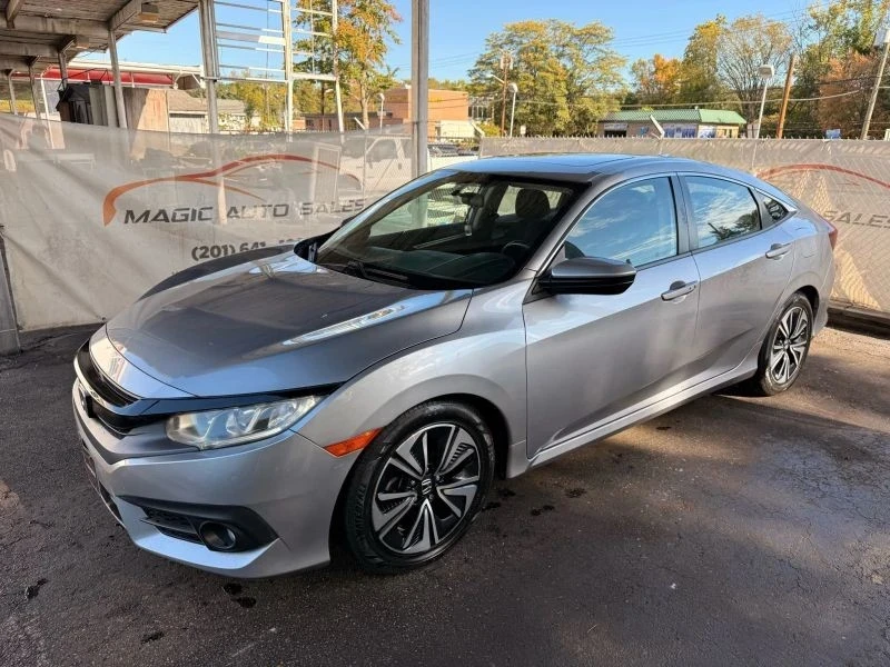 2018 Honda Civic 10th Gen - Image 8 of 12