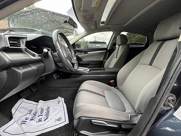 2018 Honda Civic 10th Gen - Image 12 of 18