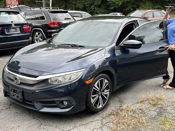 2018 Honda Civic 10th Gen - Image 2 of 18