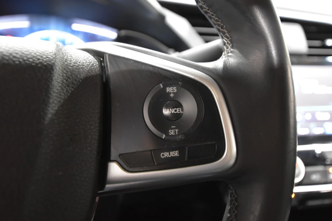 2018 Honda Civic 10th Gen - Image 17 of 21