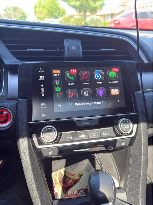 2018 Honda Civic 10th Gen - Image 7 of 9