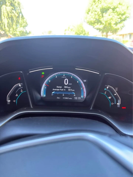 2018 Honda Civic 10th Gen - Image 6 of 9