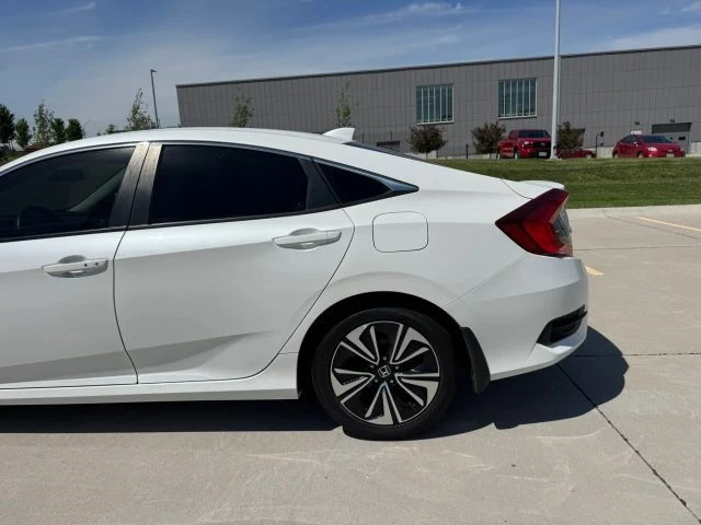 2018 Honda Civic 10th Gen - Image 30 of 31