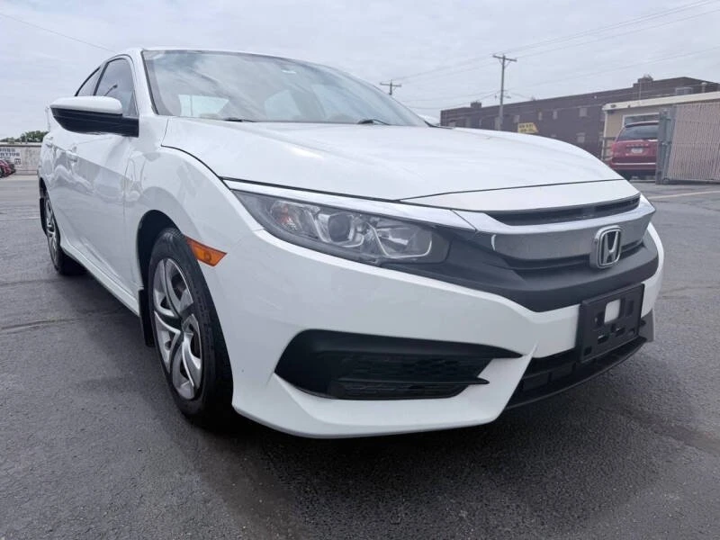 2018 Honda Civic 10th Gen - Image 3 of 14