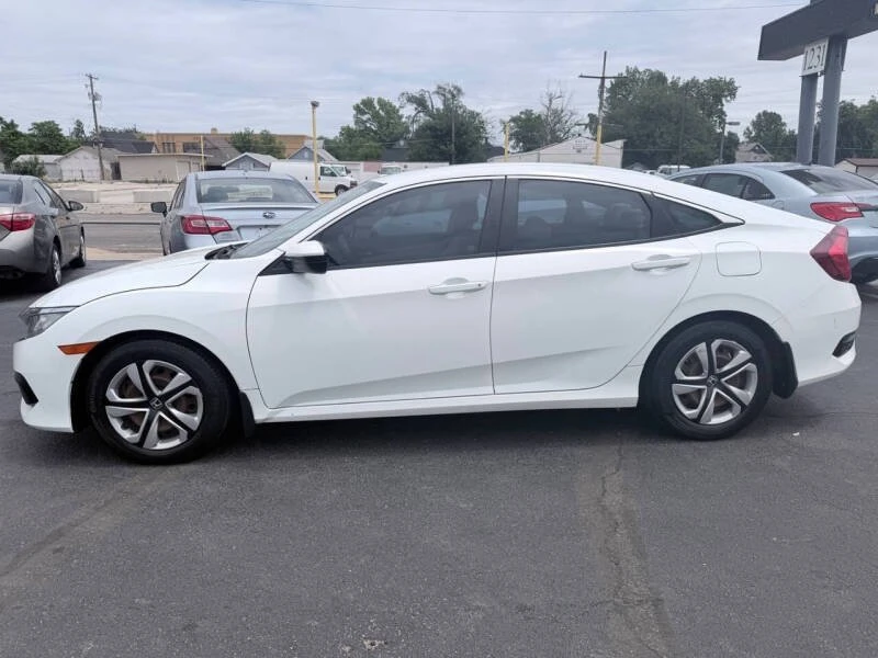 2018 Honda Civic 10th Gen - Image 8 of 14
