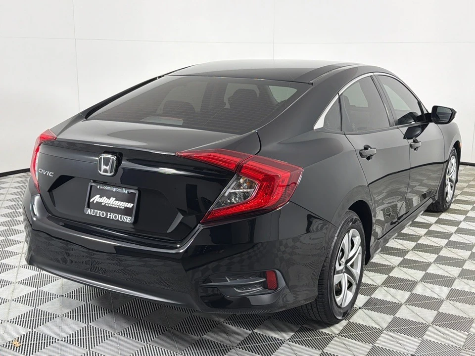 2018 Honda Civic 10th Gen - Image 5 of 21