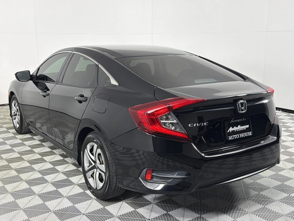 2018 Honda Civic 10th Gen - Image 7 of 21