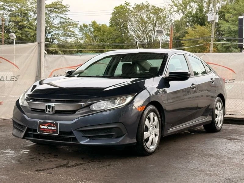 2018 Honda Civic 10th Gen - Image 3 of 12