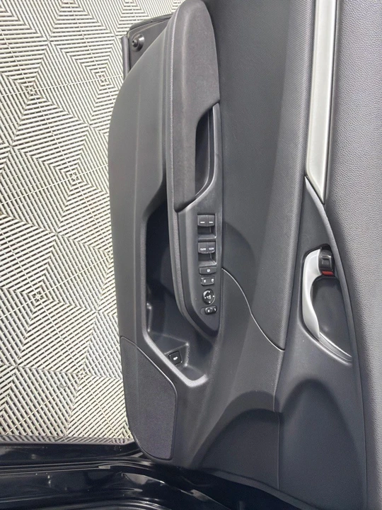 2018 Honda Civic 10th Gen - Image 10 of 25