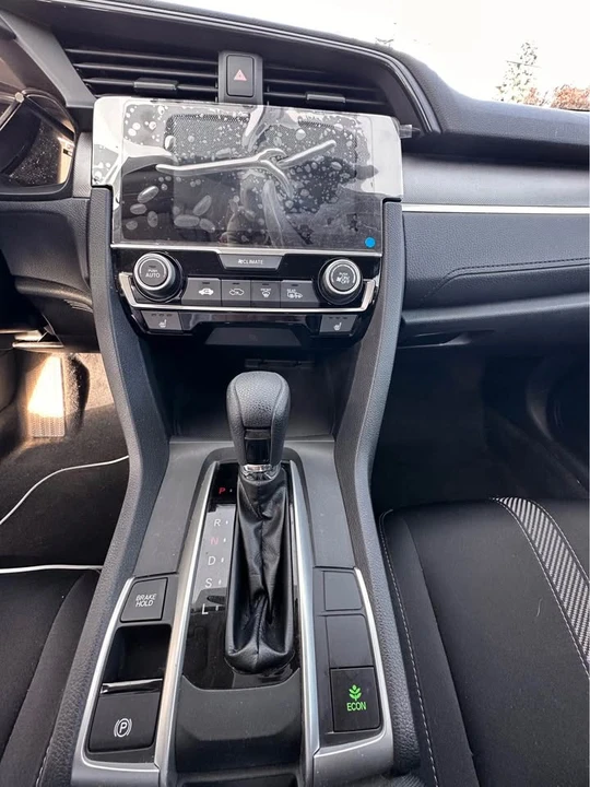2018 Honda Civic 10th Gen - Image 4 of 10